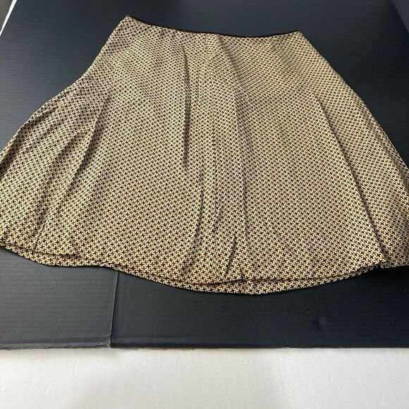 Nine West Brown Print Skirt 100% silk size 12 Women's Casual Workwear Zip - Picture 13 of 14